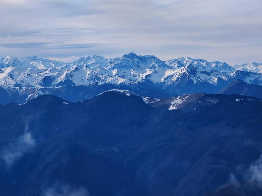 Logement 6 Pers Au Coeur Des Montagnes Pyreneennes Linge De Maison Et Papier Toilette Non Fournis Boutx Ngoại thất bức ảnh